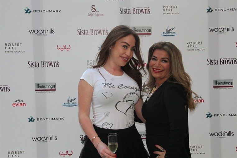 Sista At The Hills!